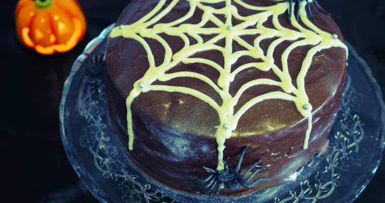 Spooky Chocolate & Ginger Hallowe’en Cake