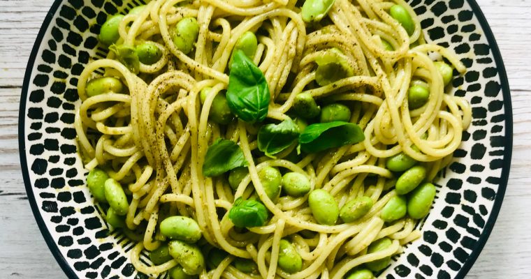 Quick Homemade Pesto Pasta – Vegan