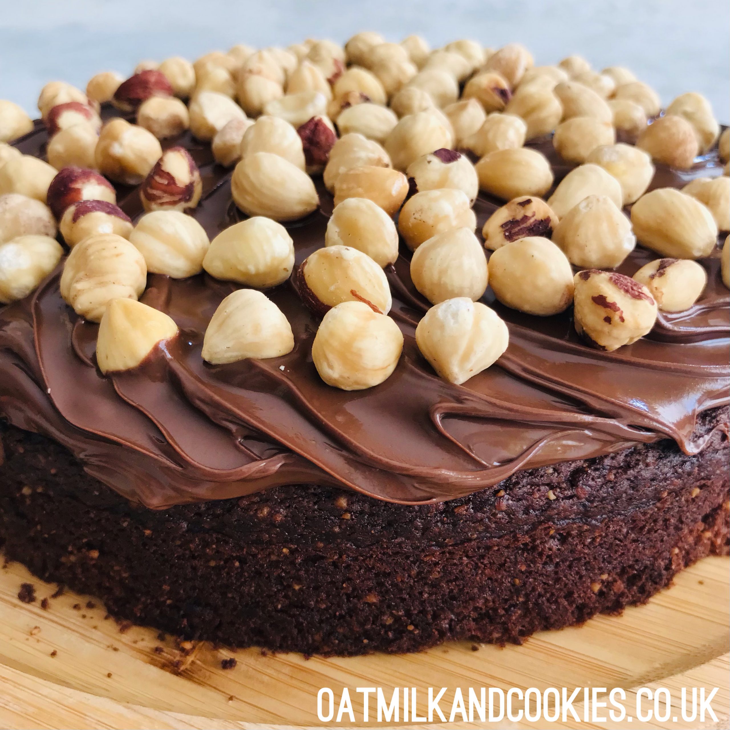 Sarah Cooks: Nigella Lawson's Chocolate Fudge Cake
