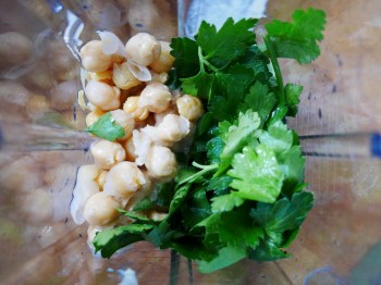 Green Chilli Hummus Houmous