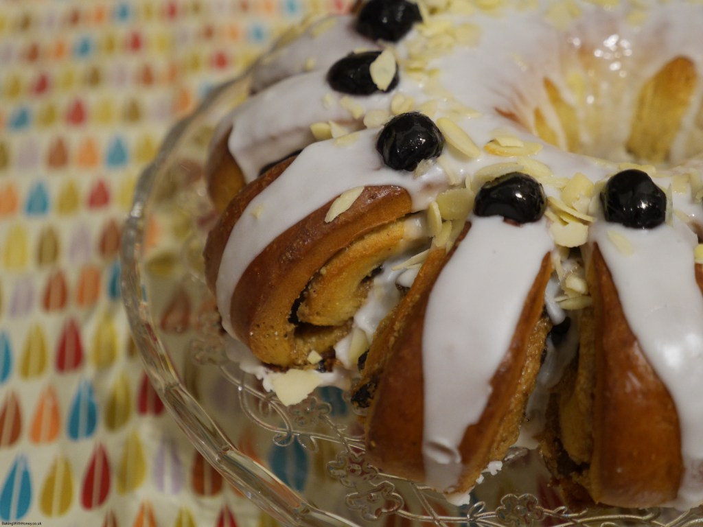 Vintage Swedish Tea&nbsp;Ring