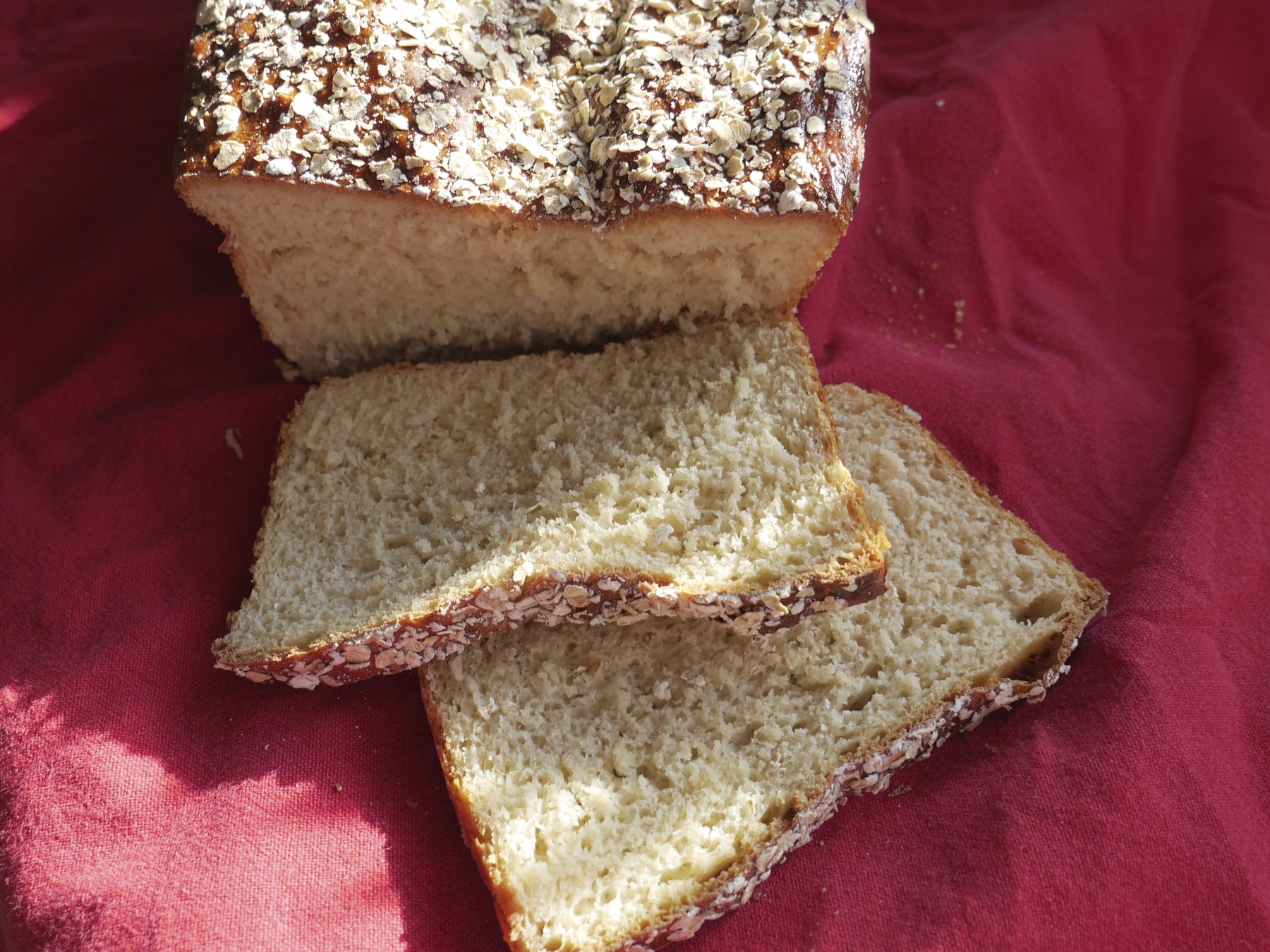 Scandi Oat & Honey Loaf (Havrebrød)